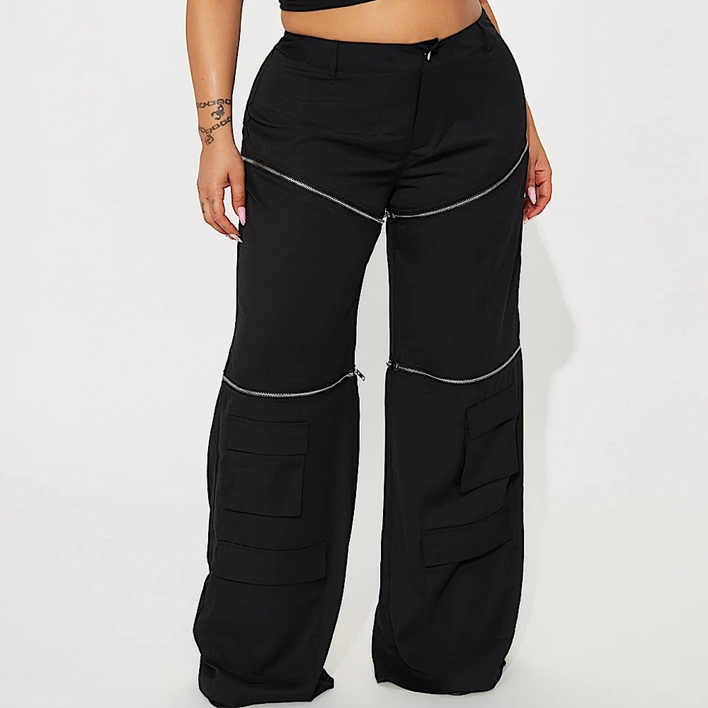 Black Cargo Pants with Zipper Detail